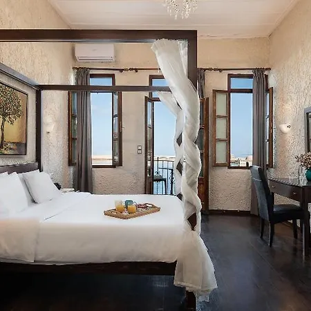 Porto Antico Otel 3*