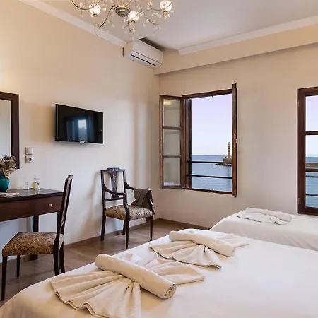 Otel Porto Antico Hanya