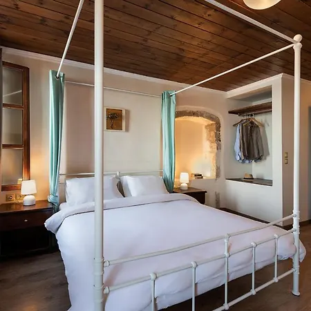 Porto Antico Otel